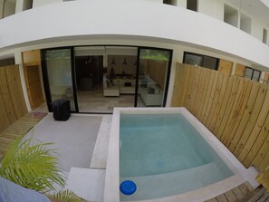 Utomhuspool