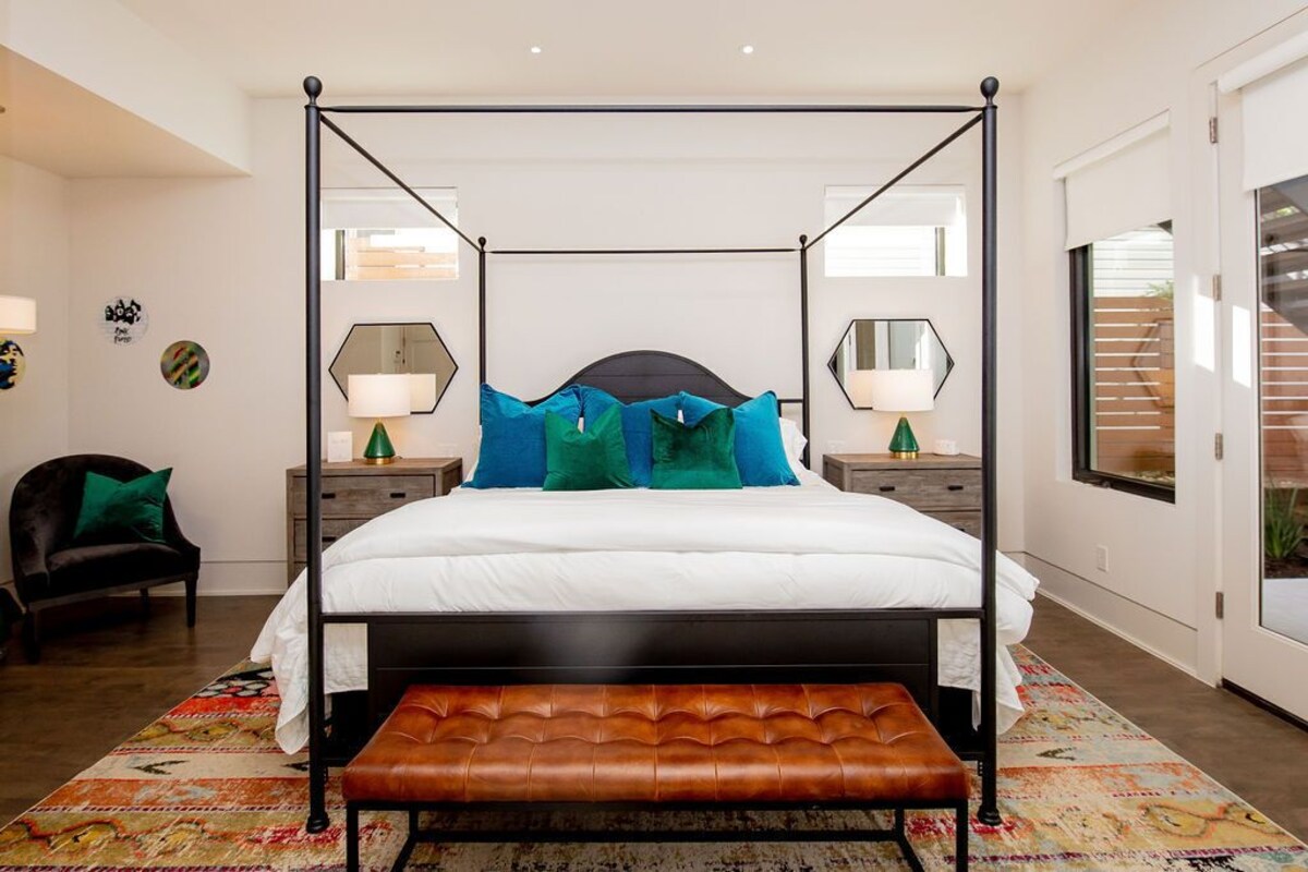 Photo 4 of Austin Escape: Designer Comforts, Concierge & Eco-Friendly Luxe at Daniel House