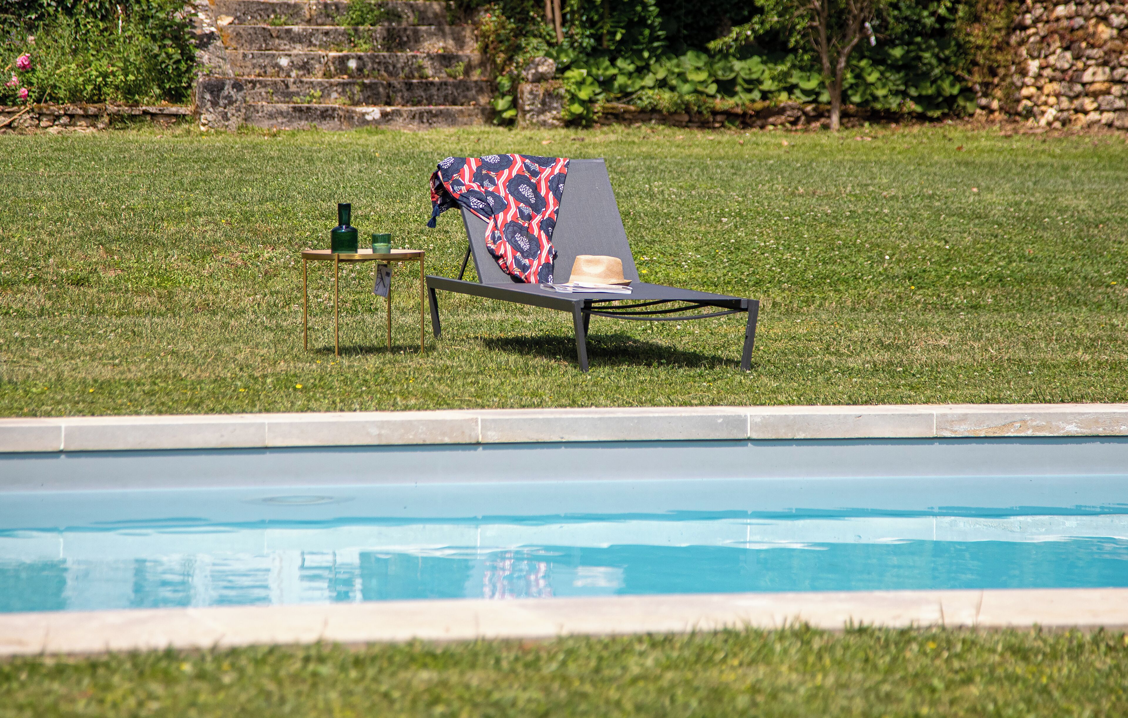 Alberca al aire libre y alberca climatizada