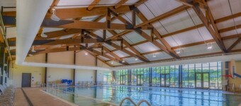 4BD, HOT TUB, GAME ROOM, FIREPIT, ACROSS FROM POOL