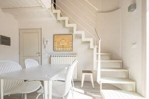 Dining - Apartment Giglio Viola in Florence by Mmega (Firenze)