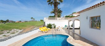 LUXURY SUNNY HOLIDAY HOME WITH BREATHTAKING VIEWS AND HEATED PRIVATE POOL