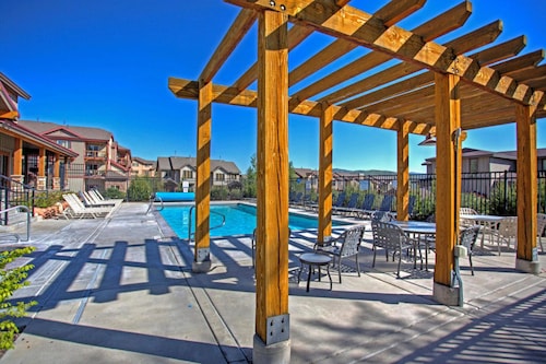 Bear Hollow Condo-Sleeps 9-3BD/2BA