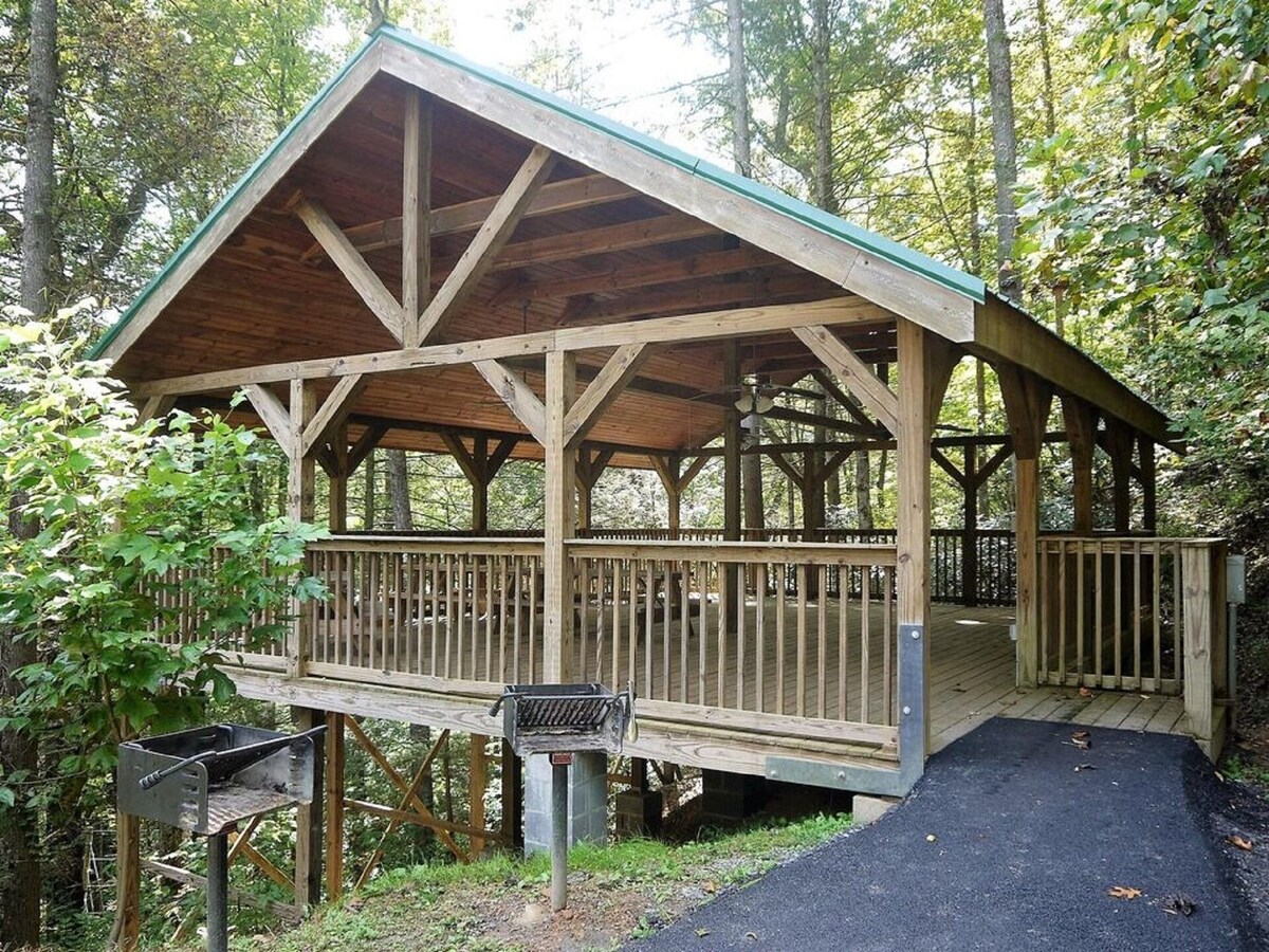 Photo 81 of SACRED MOUNTAIN CABIN - 5 ⭐️ ELEGANT, PET FRIENDLY, 3 KING BEDS & GORGEOUS VIEWS
