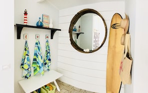 Interior - TROPICAL PARADISE - Best Location Private Home Pool Beach 60 Restaurants (Nassau)