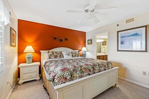 2 bedrooms, Internet, bed sheets - 🌊Oceanfront Condo I Breathtaking Ocean and River Views 🐬CH516 (New Smyrna Beach)