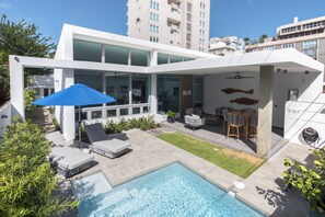 Piscine extérieure