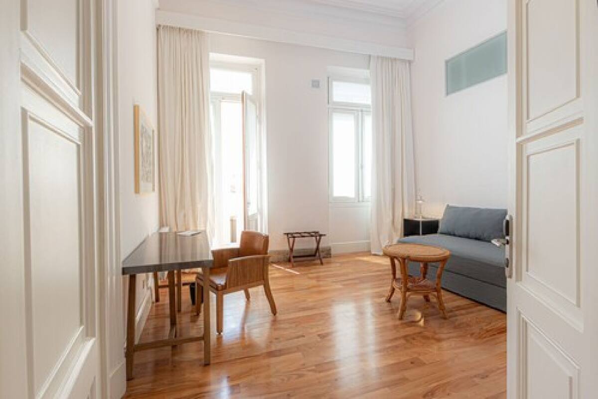 Suite familiar | Ropa de cama de alta calidad y minibar 
