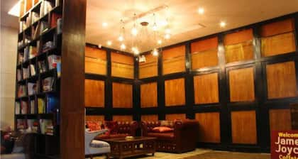 James Joyce Coffetel Jishou North People Road