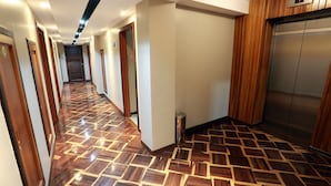 Interior - Tristar Hotel (Yangon)