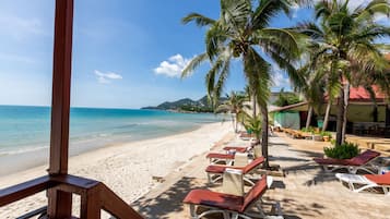 Beachfront Bungalow | 房內夾萬、免費 Wi-Fi、床單