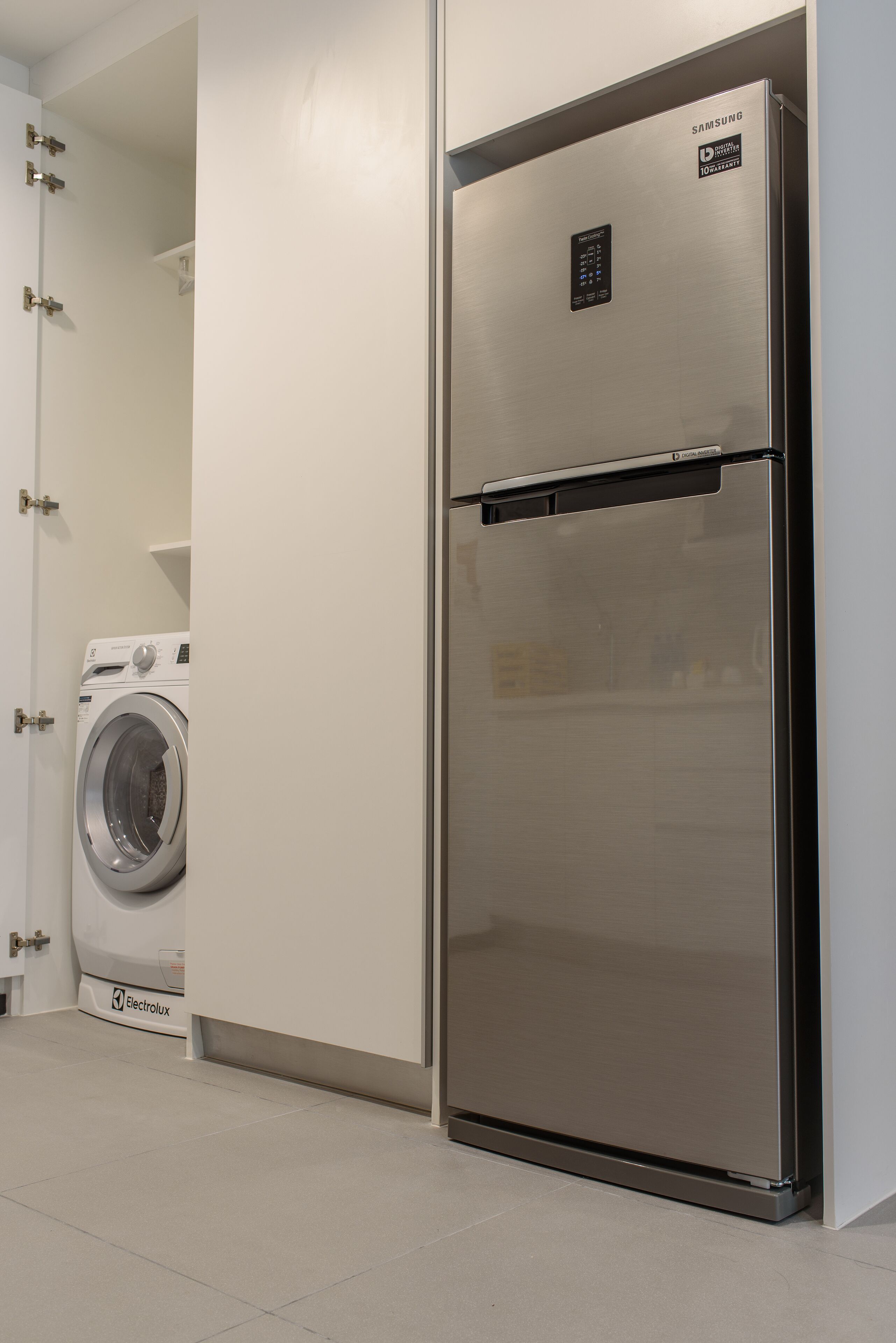 two bedroom family suites | laundry