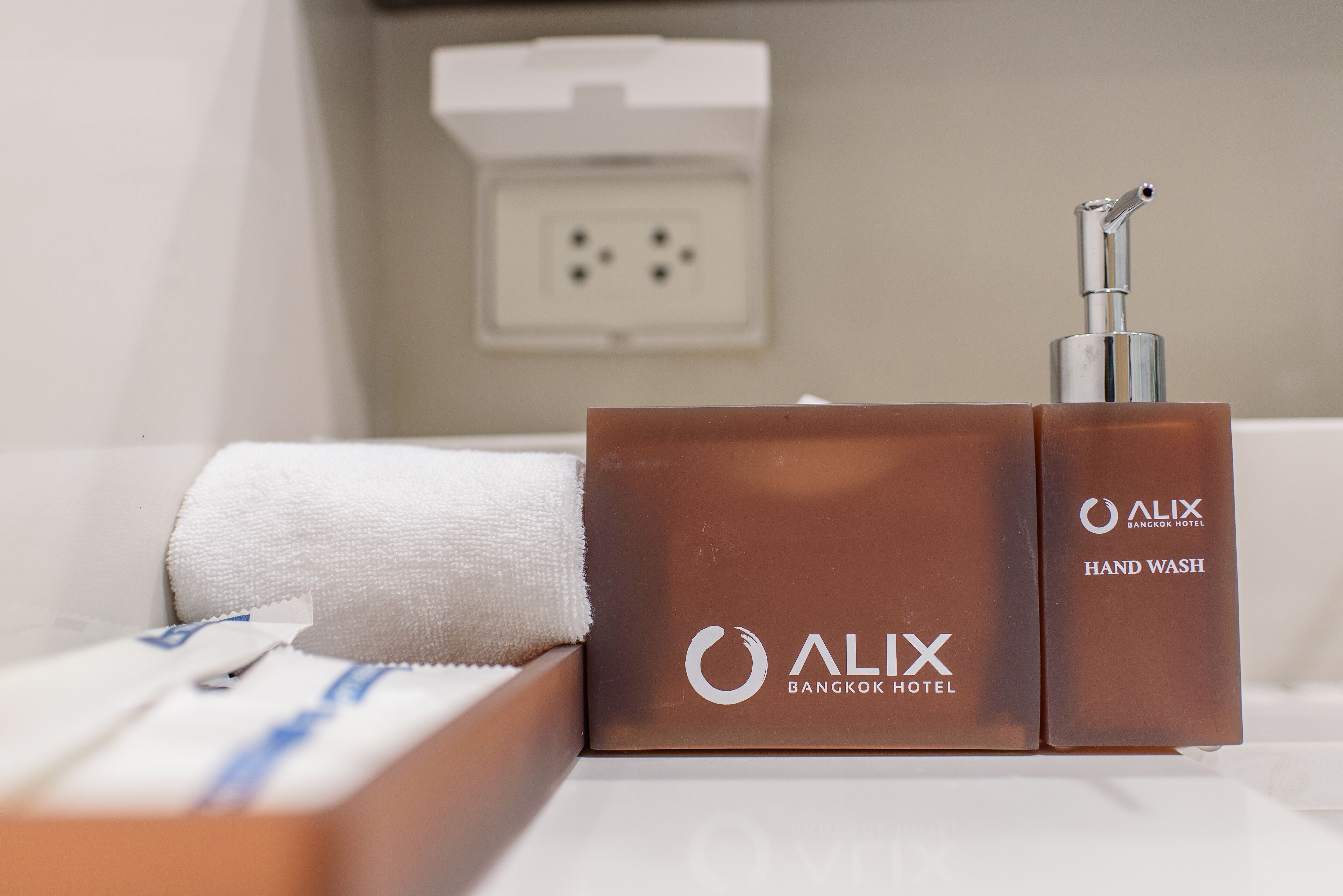 three bedroom royal suites | room amenity