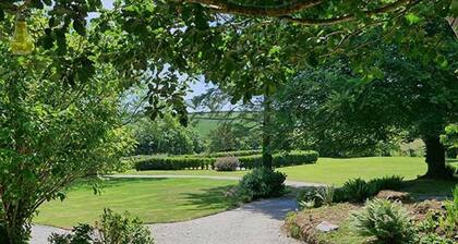 Secret Garden Cottage