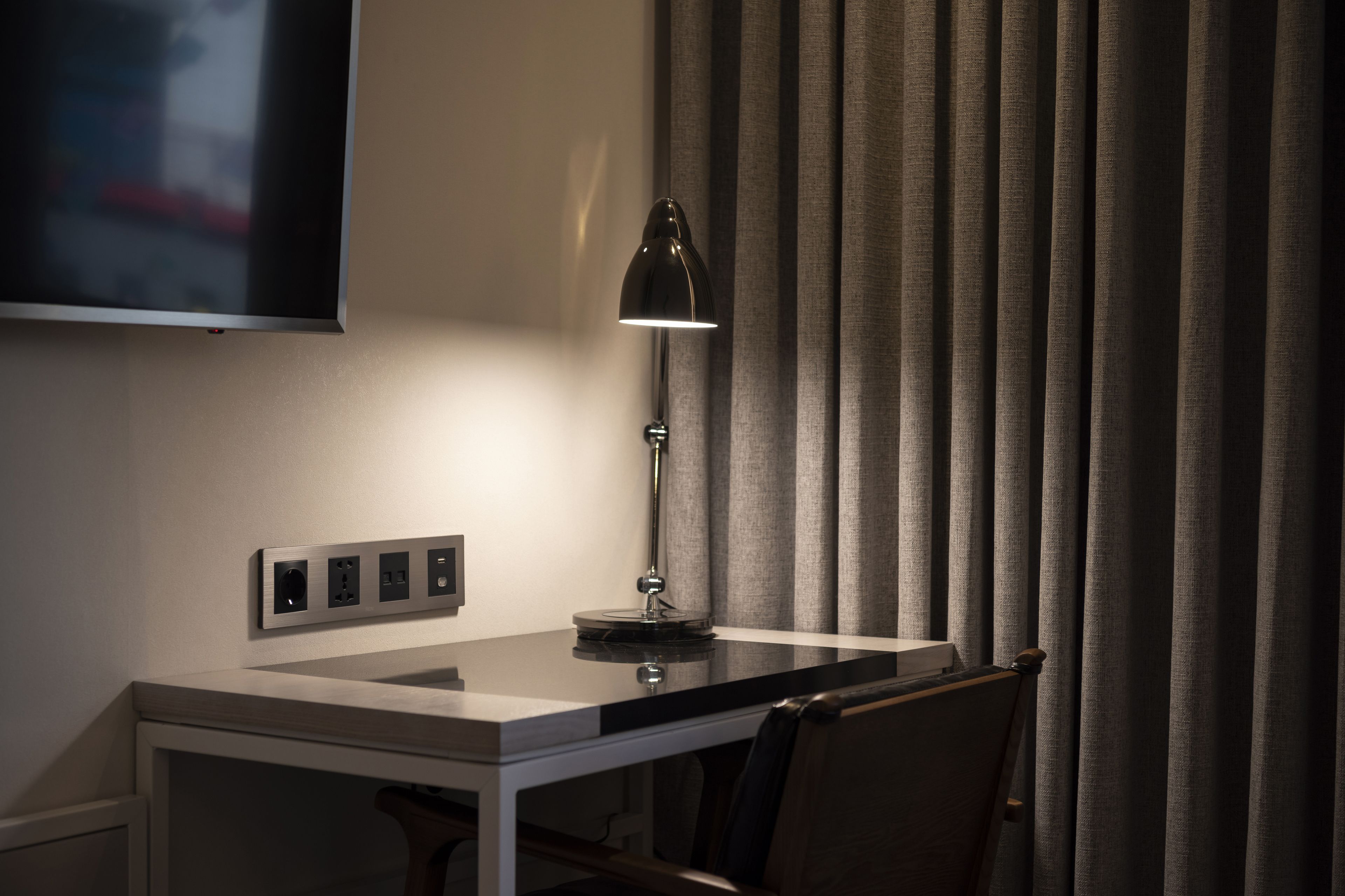 deluxe double room, balcony | premium bedding, down duvets, minibar, in-room safe