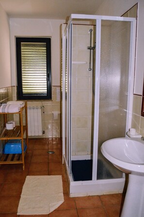 Bathroom - Masseria Brica Rossa (Corigliano-Rossano)