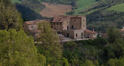 Borgo Storico Cisterna