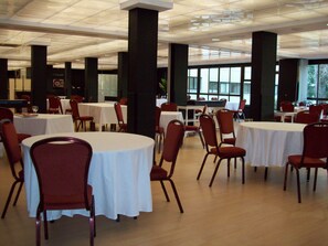 Restaurant - Hotel Escuela Madrid (Madrid)