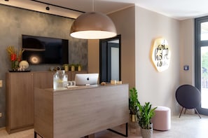 Lobby - Arthotel Ana Aura (Aystetten)