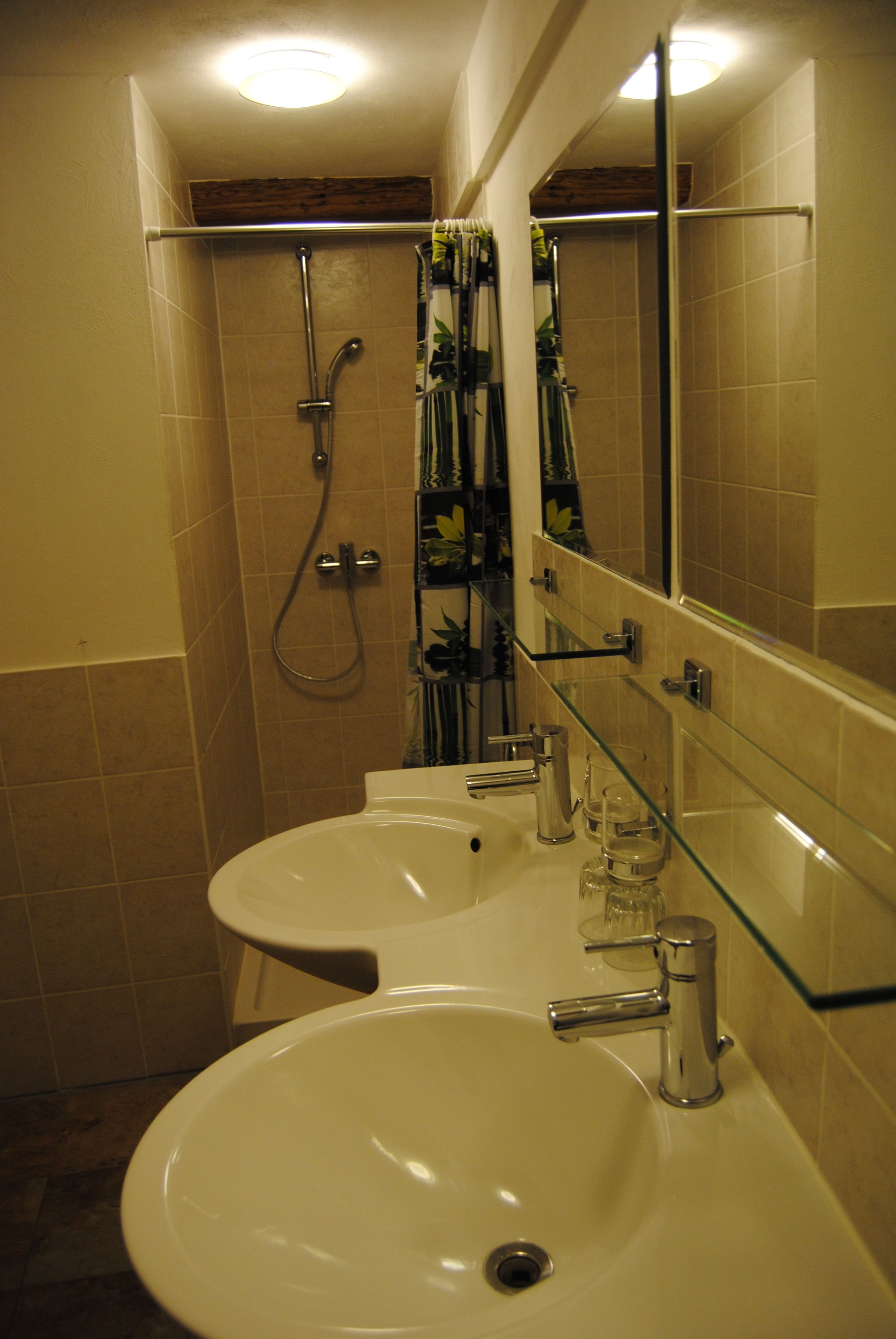 quadruple room, garden view, tower | bathroom | shower, free toiletries, hair dryer, towels