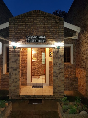 Entrada de la propiedad