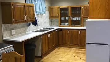 Comfort Apartment, 2 Bedrooms | Private kitchen | Coffee/tea maker