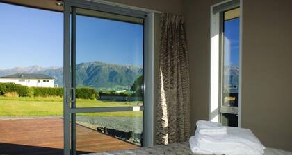 ★ Amplio y tranquilo ★ 3BR con cubiertas, wifi, ChromeCast