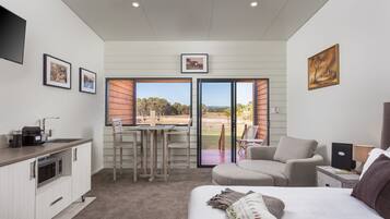 独特套房, 1 张特大床, 无烟房 | 1 多间卧室、高档床上用品、加厚床垫、特色装修