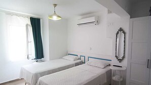 Standard Double or Twin Room | Premium bedding, minibar, iron/ironing board (on request), WiFi (free) - Endaxi (Bozcaada)