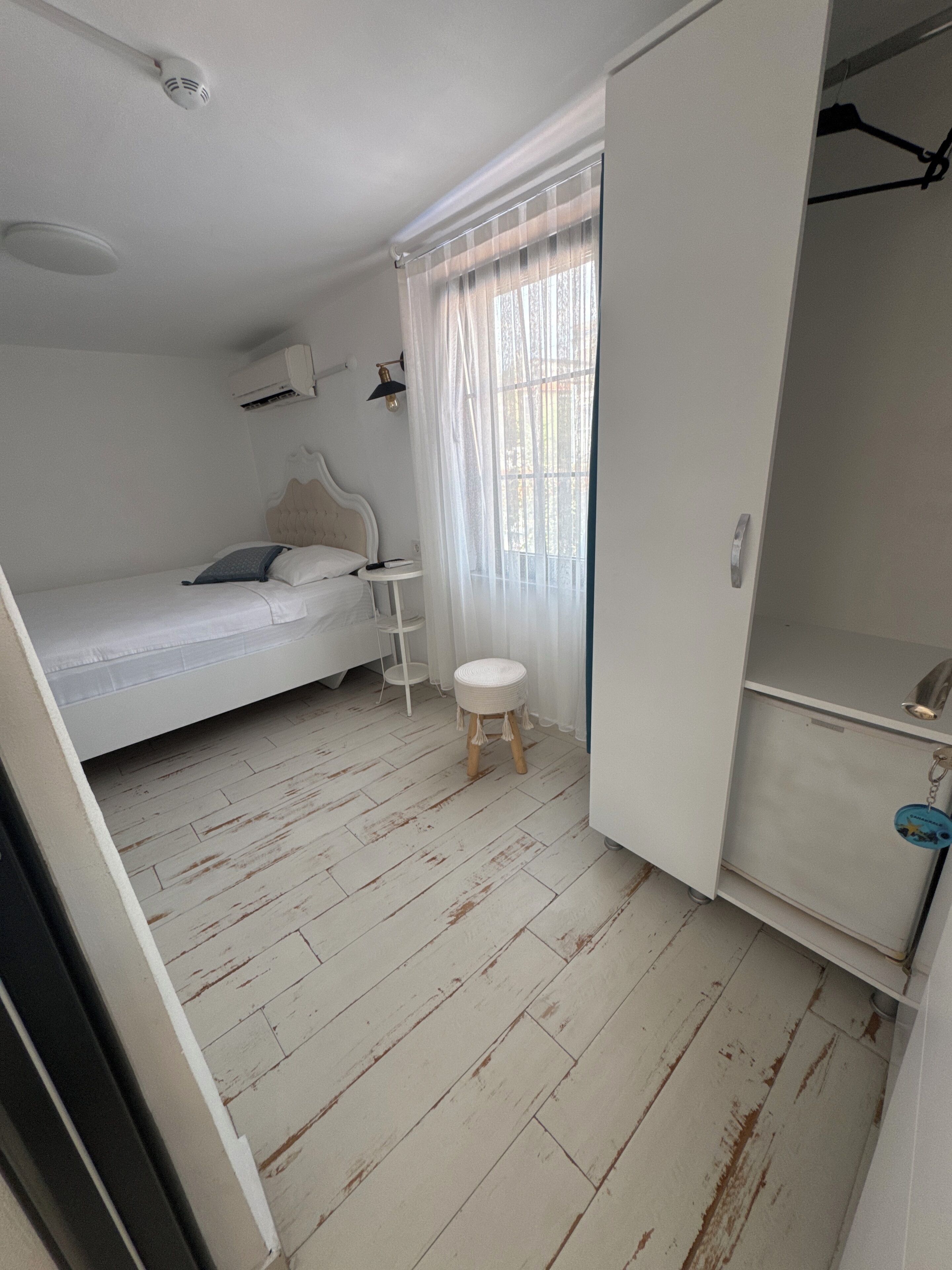 Room, Terrace | Premium bedding, minibar, iron/ironing board, free WiFi