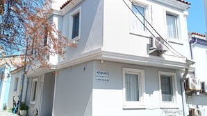 Front of property - Endaxi (Bozcaada)