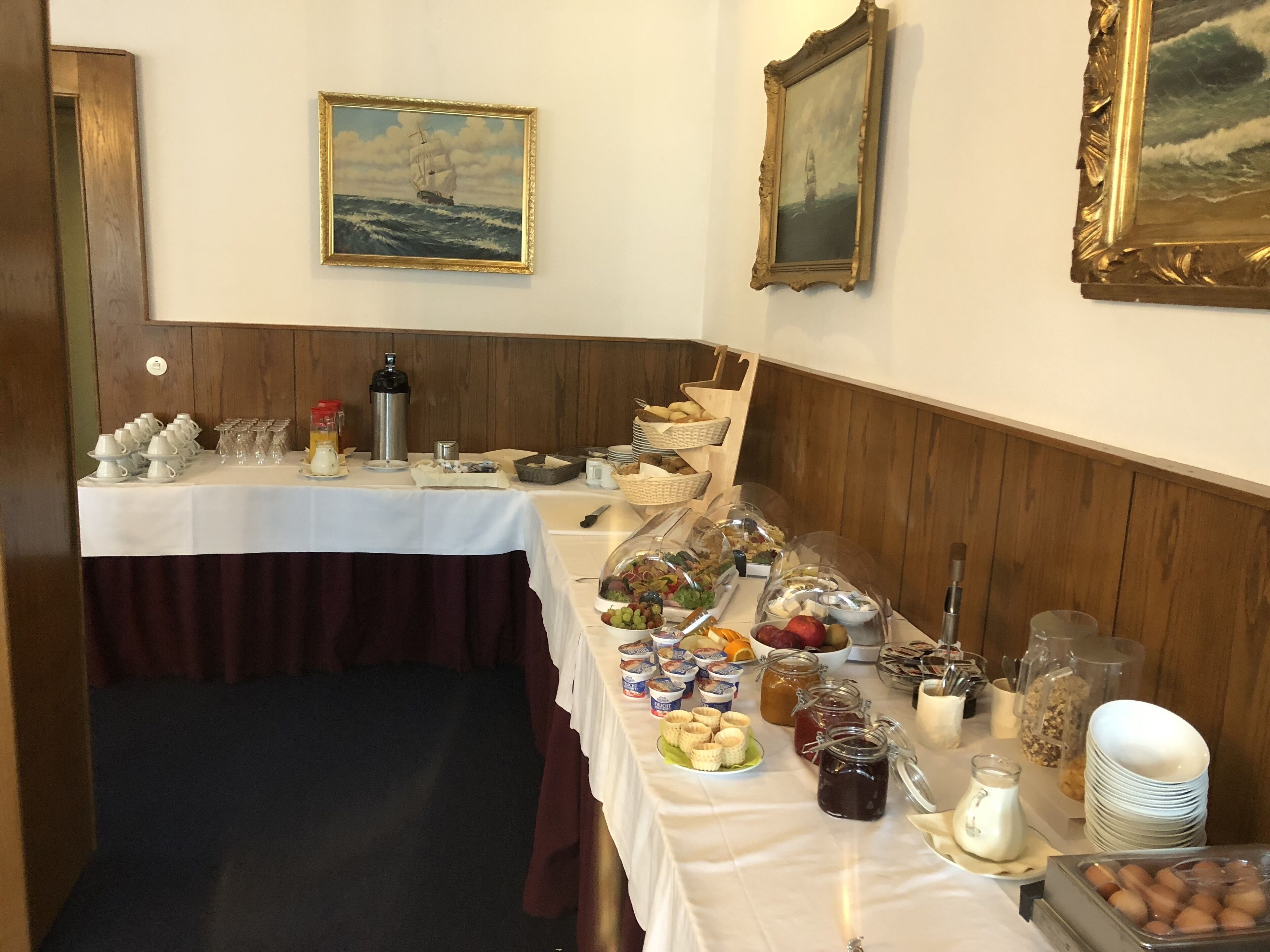daily buffet breakfast (eur 9 per person)