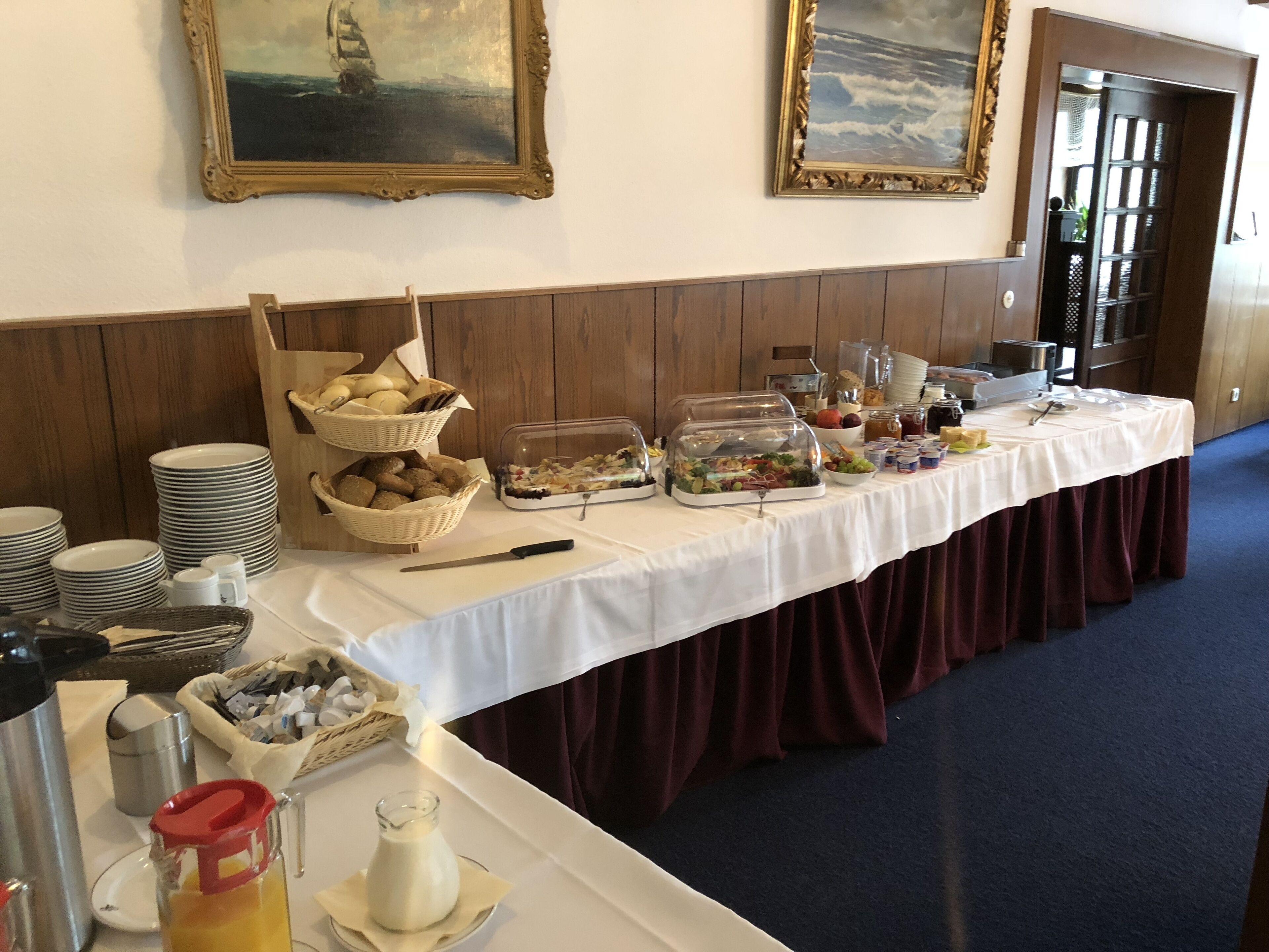 daily buffet breakfast (eur 9 per person)