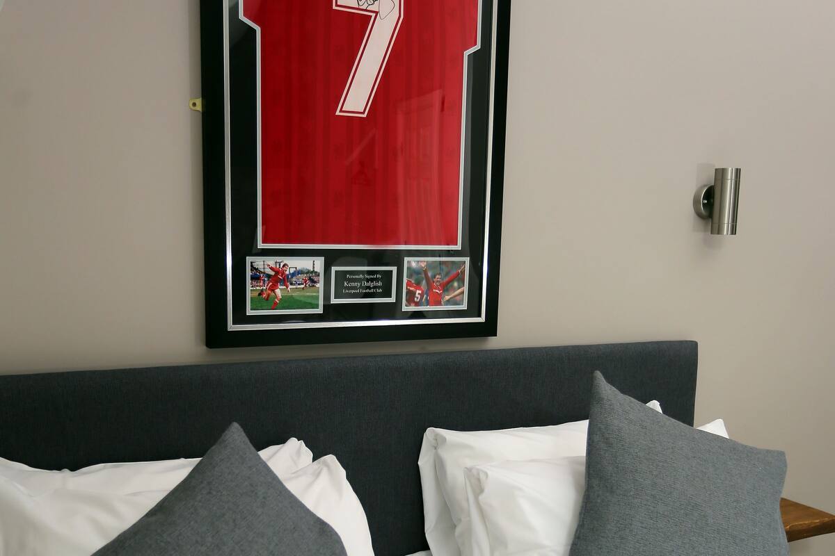 deluxe double room | premium bedding, individually decorated, individually furnished