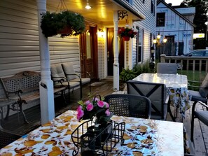 Terrace/patio - Inn on The Harbour (Charlottetown)