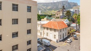 View from property - Senator Park Suite 9 (Cape Town)