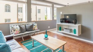 Basic Studio, 1 Double Bed, Accessible, City View | Living area - Senator Park Suite 9 (Cape Town)