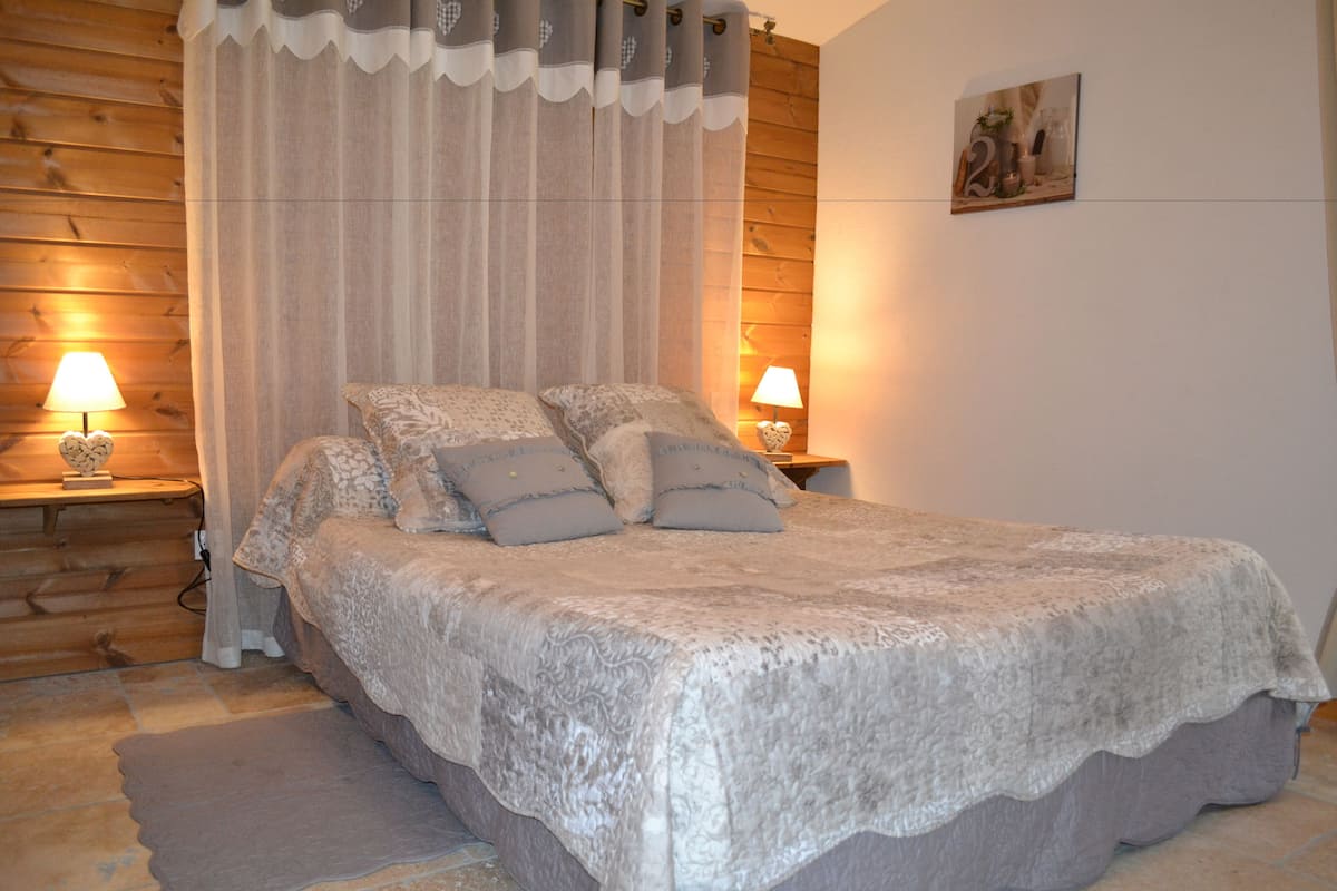 1 bedroom, minibar, in-room safe, desk