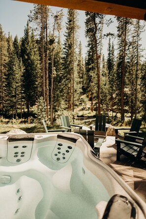 House, 4 Bedrooms | Outdoor spa tub - River's Edge 4 Bedroom Home by RedAwning (Breckenridge)