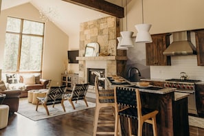 House, 4 Bedrooms | Dining - River's Edge 4 Bedroom Home by RedAwning (Breckenridge)