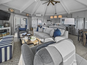Living area - Nifty Shades Of Gray 5 Bedroom Home by RedAwning (Panama City Beach)