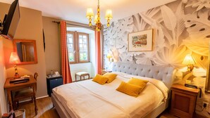 Klassieke kamer, 1 twee- of 2 eenpersoonsbedden