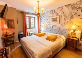 Habitación clásica con 1 cama doble o 2 individuales | Minibar, caja fuerte, cortinas opacas y sistema de insonorización