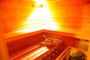 Sauna - The comfortable wooden house in the beautiful Malta Valley offers a mountain and nature experience (Gmünd)