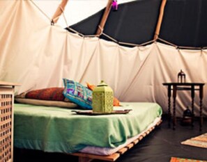 Individually furnished - Camp Kátur (Bedale)