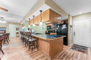 Condo, 2 Bedrooms | Private kitchen | Fridge, microwave, oven, dishwasher - Bluffs Oasis 2 Bedroom Condo by RedAwning (Branson)