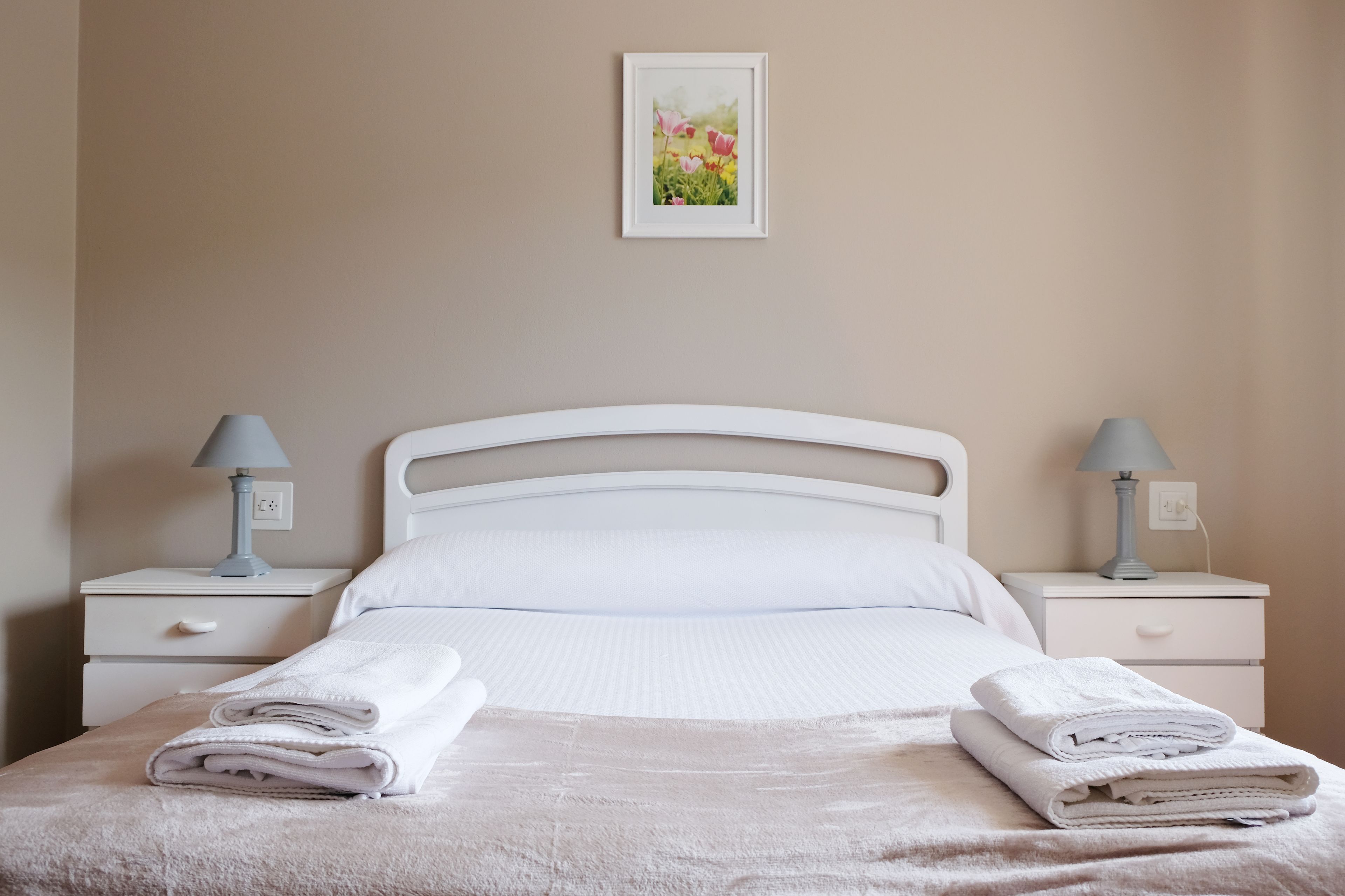 standard double room | blackout curtains, free wifi, bed sheets