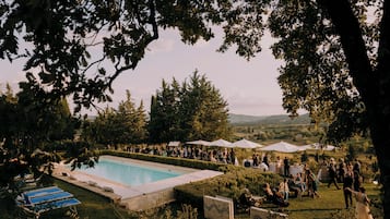 Außenbereich für Hochzeiten