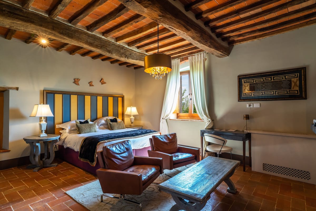 1 bedroom, free minibar, in-room safe, individually decorated