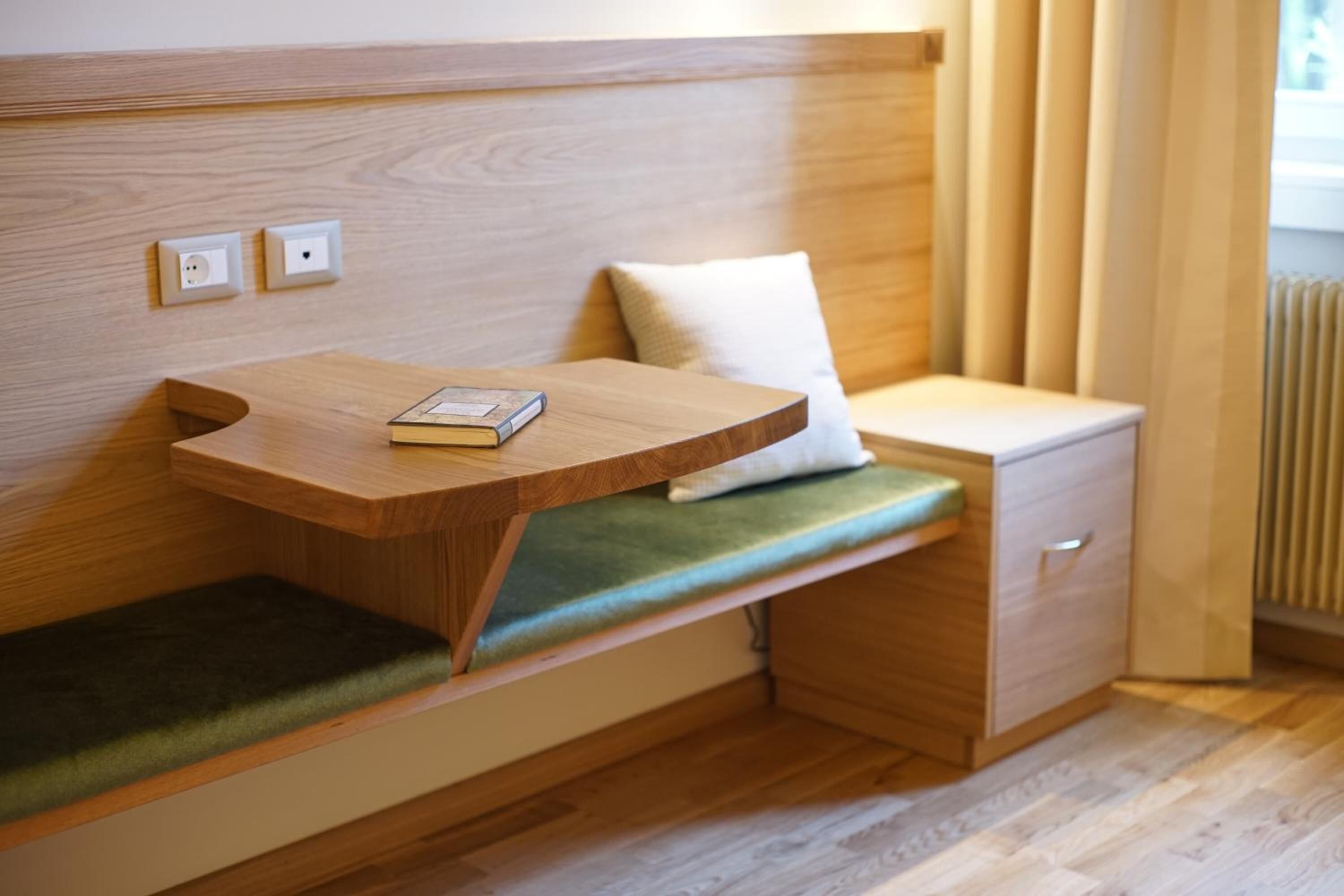 in-room safe, desk, free wifi, bed sheets